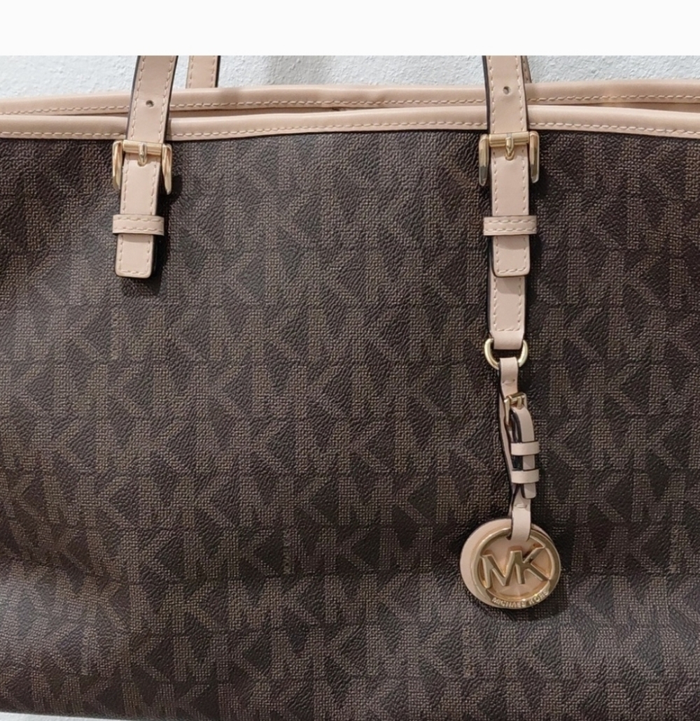 Michael kors Signature Logo Tote - Picture 10 of 16